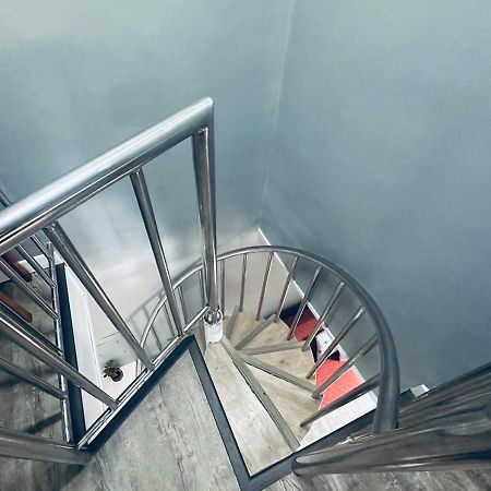 The Penthouse Zonevill Condo Baguio City Extérieur photo